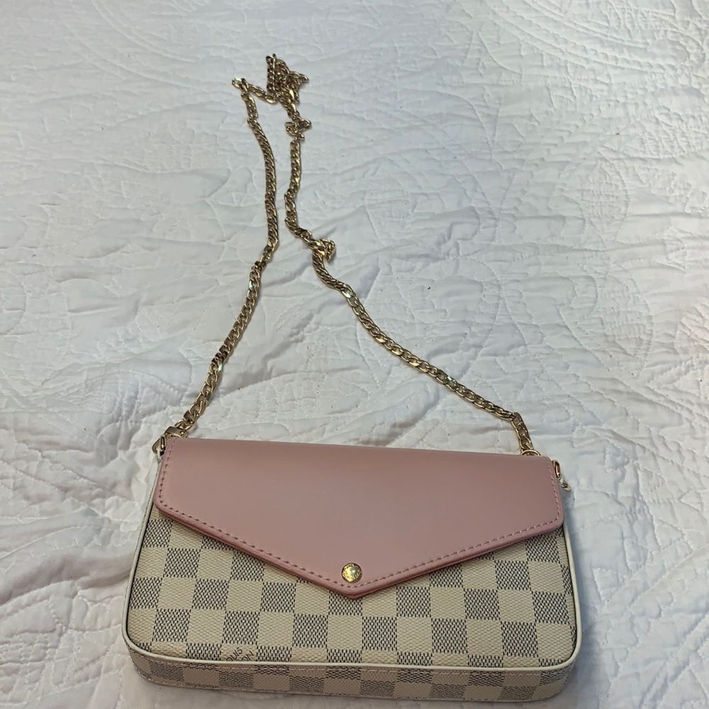 Cross body bag
